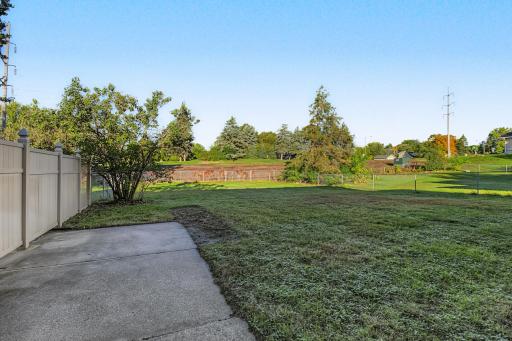 1381 Easter Lane, Eagan, MN 55123