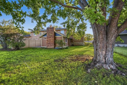 1381 Easter Lane, Eagan, MN 55123