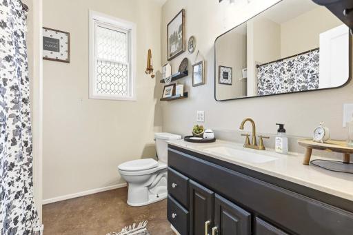 312 7th Street W, Canby, MN 56220