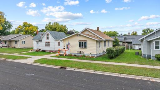 312 7th Street W, Canby, MN 56220