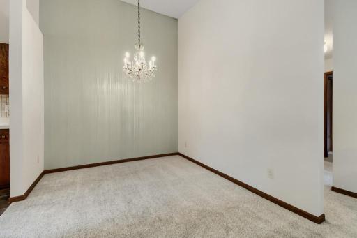 5409 Pompano Drive - MLS Sized - 010 - 10 Dining Room.jpg