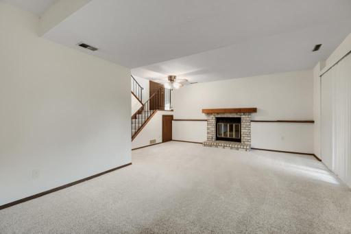 5409 Pompano Drive - MLS Sized - 018 - 18 Family Room.jpg