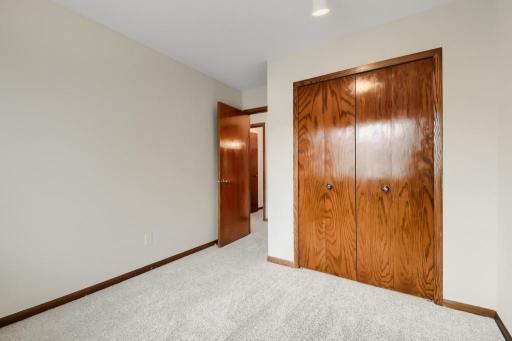 5409 Pompano Drive - MLS Sized - 022 - 22 Primary Bedroom.jpg