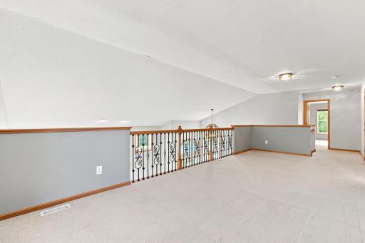 7143 Arthur Drive, Woodbury, MN 55125