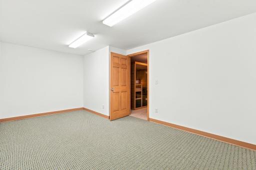 7143 Arthur Drive, Woodbury, MN 55125