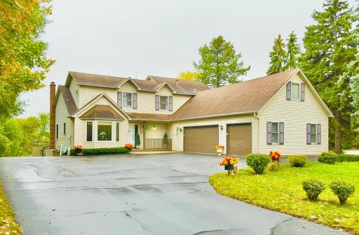 1009 River Terrace Drive, Bloomington, MN 55431