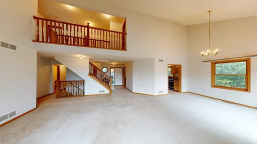 1009 River Terrace Drive, Bloomington, MN 55431