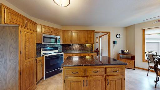 1009 River Terrace Drive, Bloomington, MN 55431