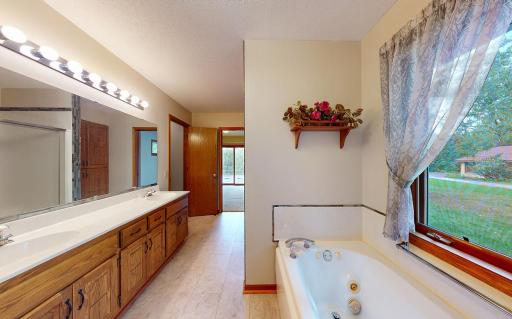 1009 River Terrace Drive, Bloomington, MN 55431