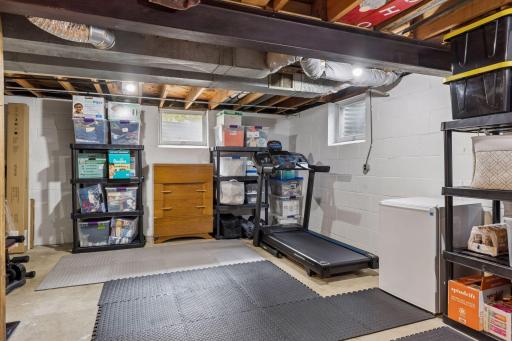 Large unfnished Storage room