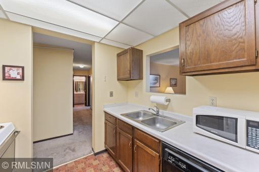 1181 Edgcumbe Road, 1005, Saint Paul, MN 55105