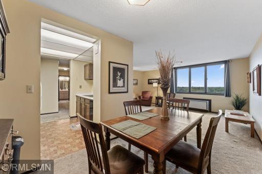 1181 Edgcumbe Road, 1005, Saint Paul, MN 55105