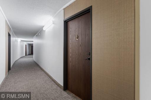 1181 Edgcumbe Road, 1005, Saint Paul, MN 55105