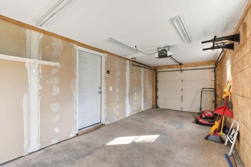 10112 Stevens Avenue S, Bloomington, MN 55420