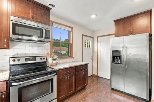 10112 Stevens Avenue S, Bloomington, MN 55420