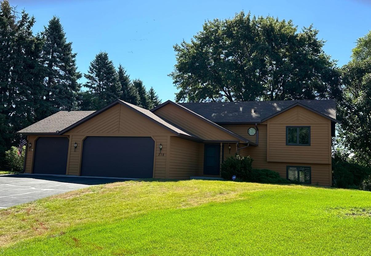 Property photo for 218 Egret Lane, Lino Lakes, MN 55014