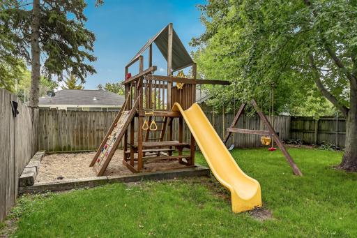 181 E 7th Street, Zumbrota, MN 55992