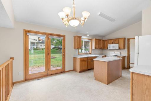 400 Durango Drive, Roberts, WI 54023