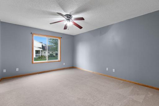 400 Durango Drive, Roberts, WI 54023