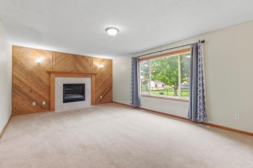 400 Durango Drive, Roberts, WI 54023