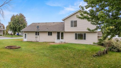 400 Durango Drive, Roberts, WI 54023