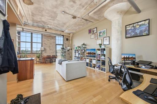 1901 E Hennepin Avenue, 303, Minneapolis, MN 55413