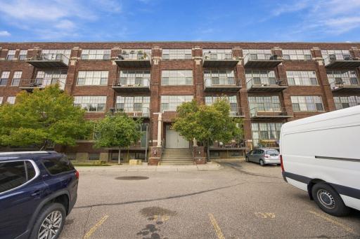 1901 E Hennepin Avenue, 303, Minneapolis, MN 55413