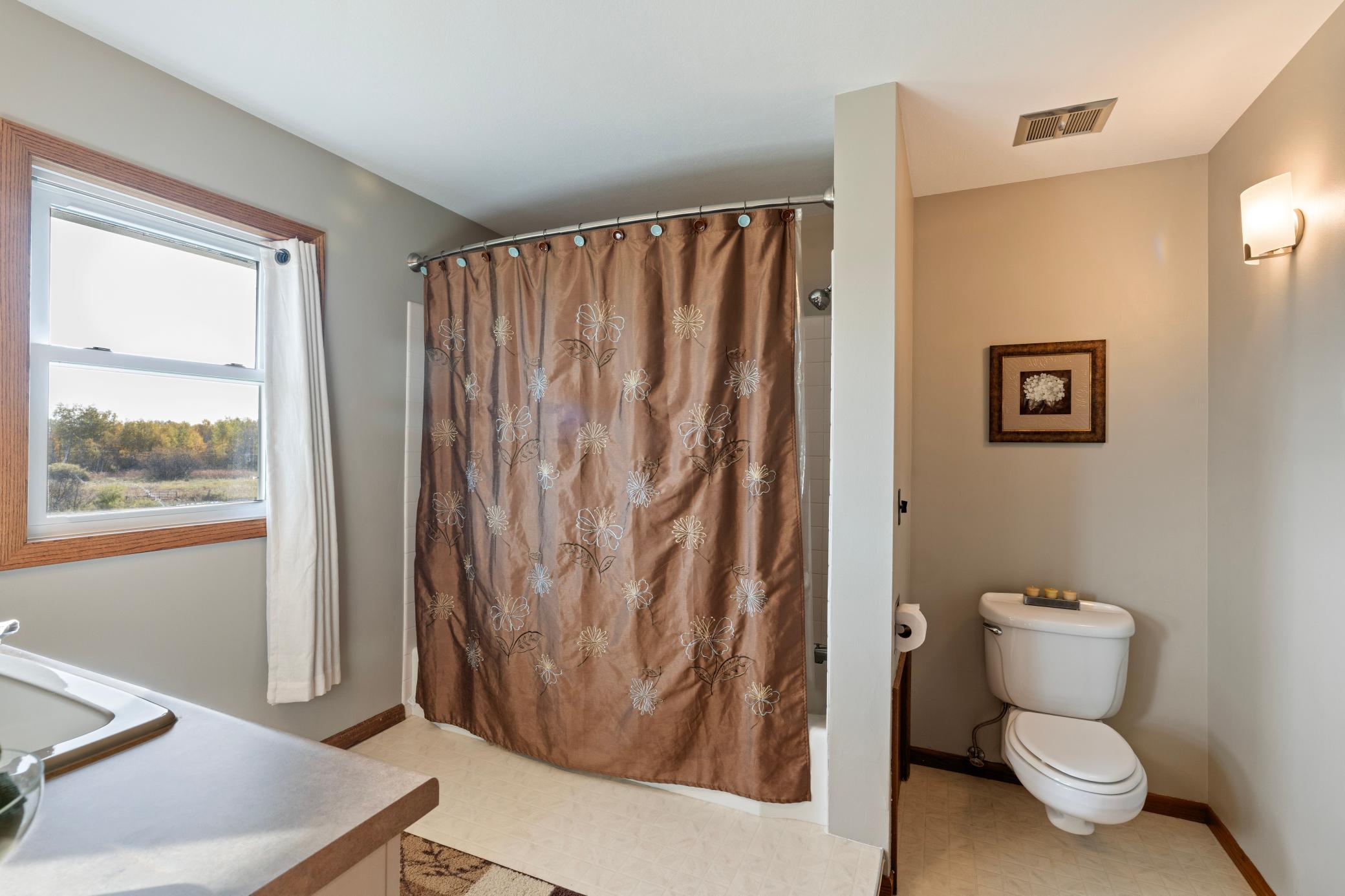 Ensuite bathroom view 2
