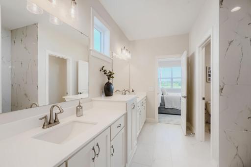 1225 136th St E - Web Quality - 026 - 26 Bathroom.jpg