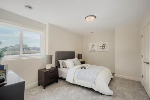 1225 136th St E - Web Quality - 018 - 18 Primary Bedroom.jpg