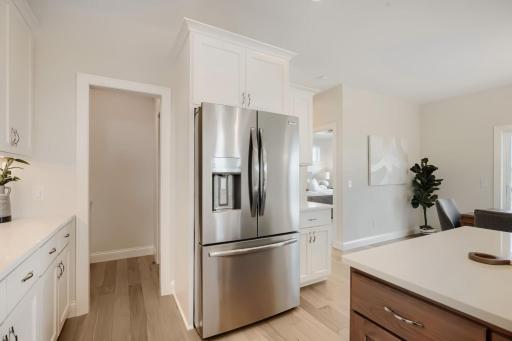 1225 136th St E - Web Quality - 017 - 17 Kitchen.jpg