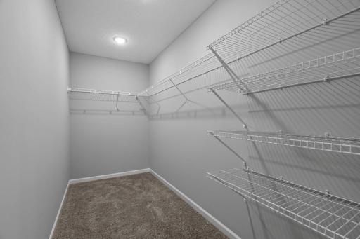 16586 Ulysses Street NW, Elk River, MN 55330