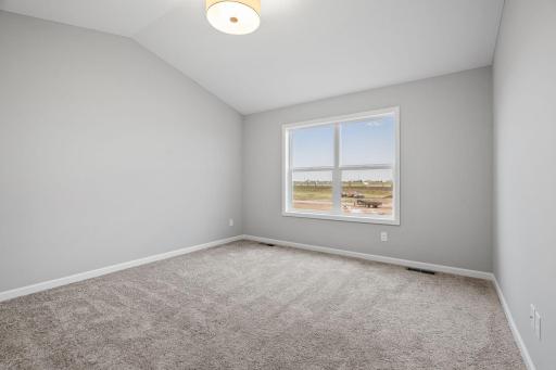 16586 Ulysses Street NW, Elk River, MN 55330