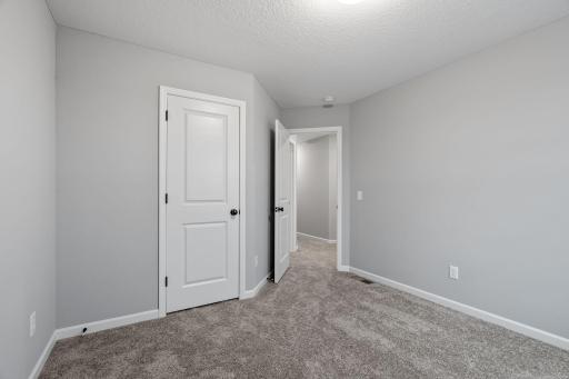 16586 Ulysses Street NW, Elk River, MN 55330