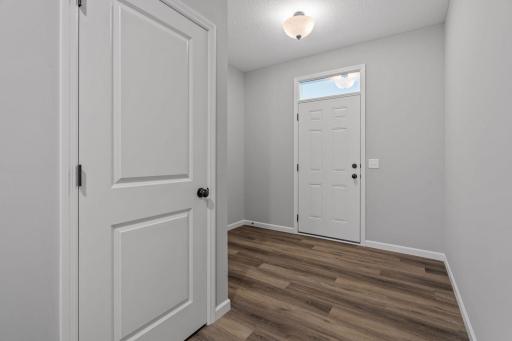 16586 Ulysses Street NW, Elk River, MN 55330