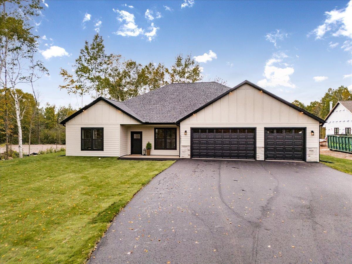 15-Getchell Rd-16.jpg