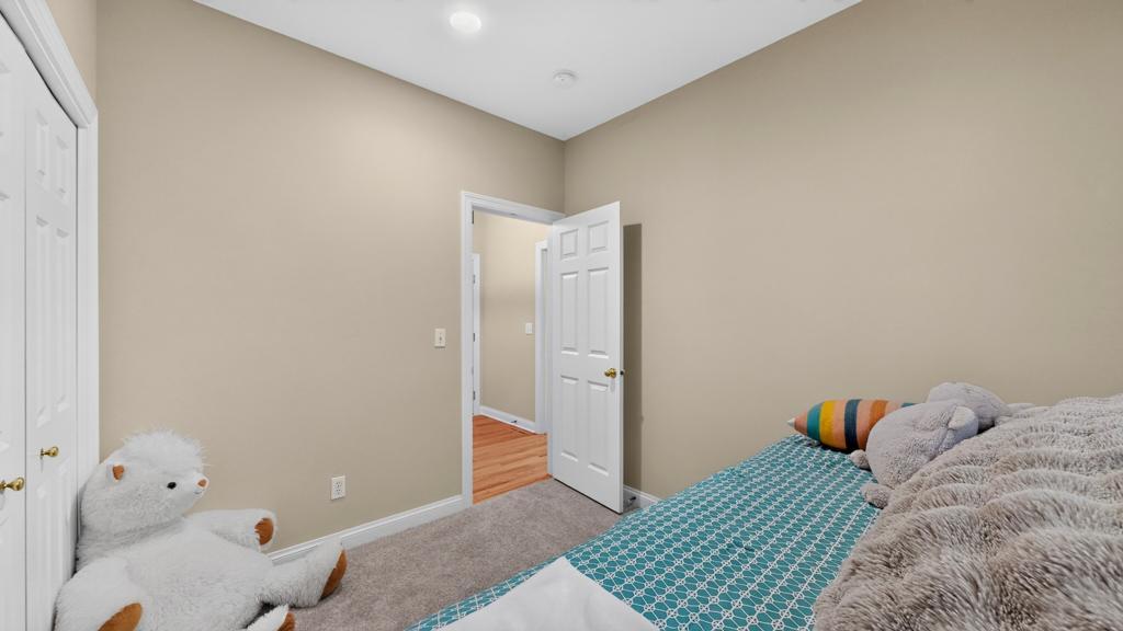 Bedroom Main Floor