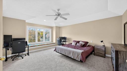2042 Baihly Estates Lane SW, Rochester, MN 55902