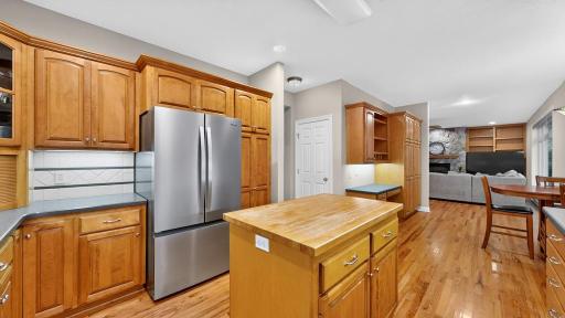 2042 Baihly Estates Lane SW, Rochester, MN 55902