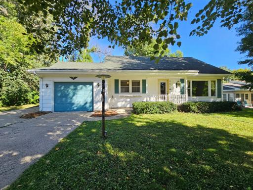 655 Mooers Avenue SE, Cokato, MN 55321