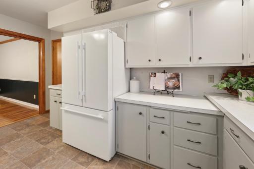 655 Mooers Avenue SE, Cokato, MN 55321