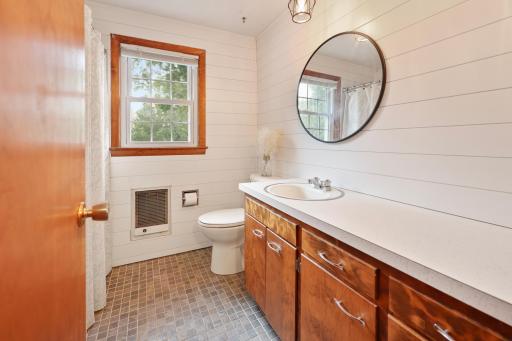 655 Mooers Avenue SE, Cokato, MN 55321