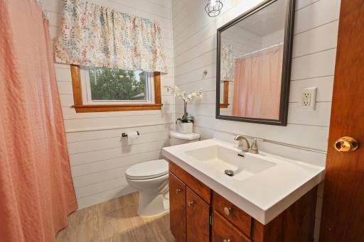 655 Mooers Avenue SE, Cokato, MN 55321