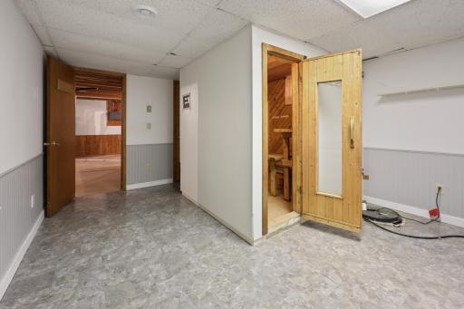 655 Mooers Avenue SE, Cokato, MN 55321
