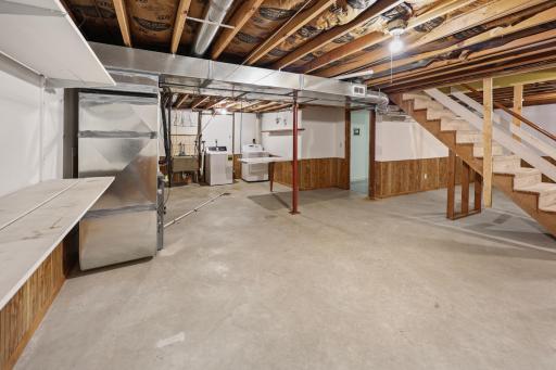 655 Mooers Avenue SE, Cokato, MN 55321