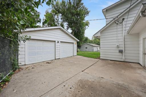655 Mooers Avenue SE, Cokato, MN 55321