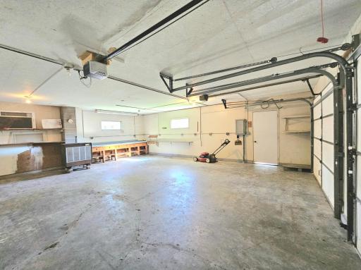 655 Mooers Avenue SE, Cokato, MN 55321