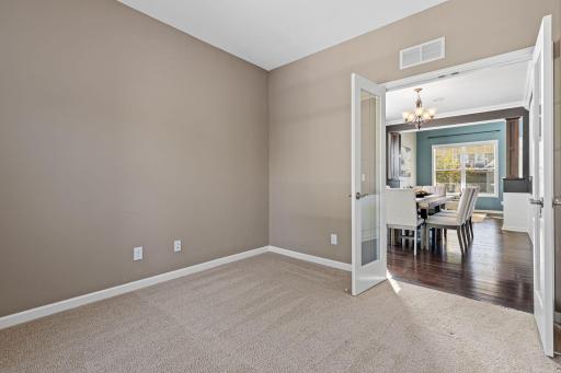 626 Eastgate Parkway, Mahtomedi, MN 55115