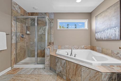 Gorgeous Ensuite with Separate Shower and Soaker Tub!