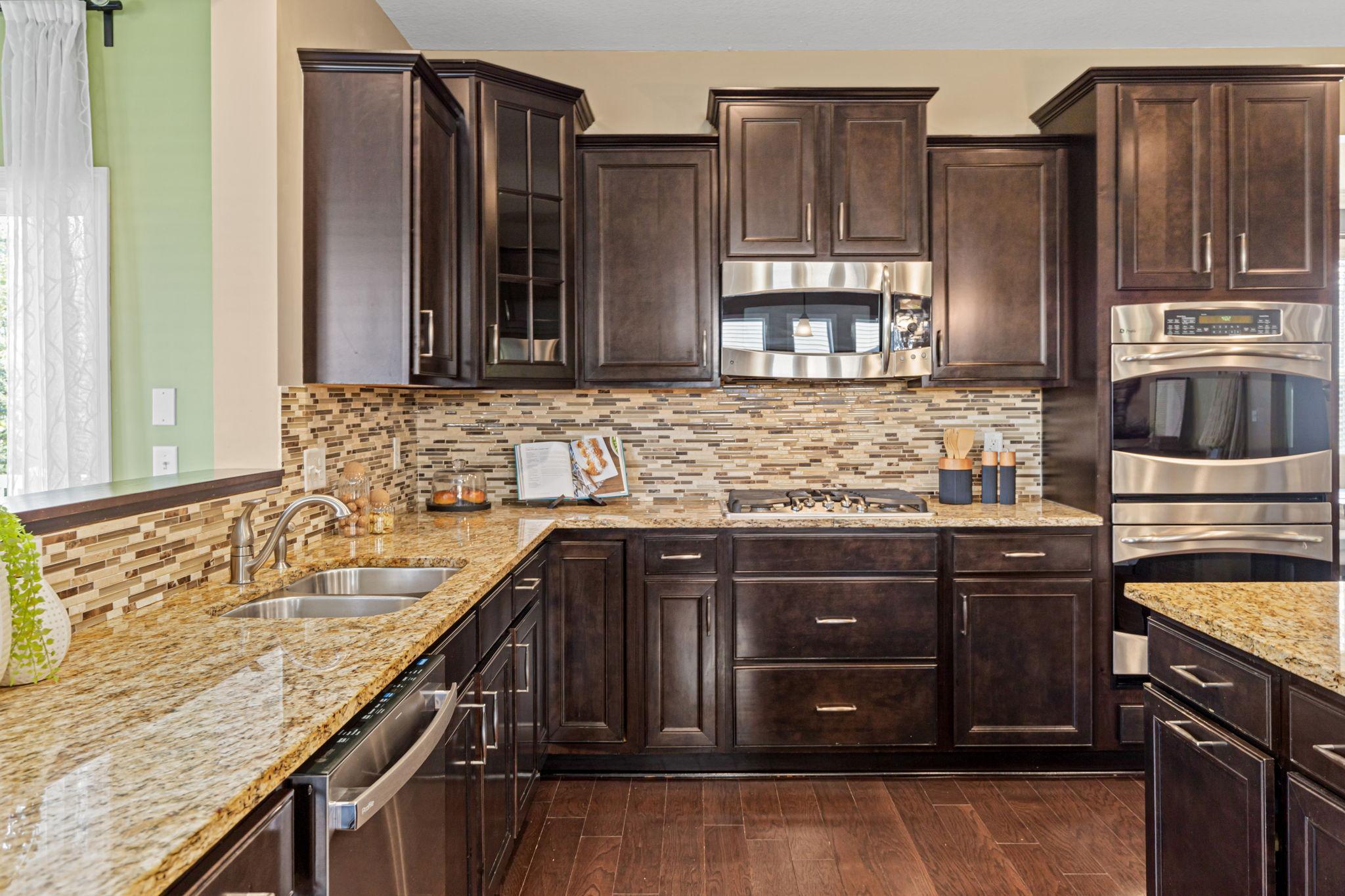 Tons of Room for Meal Prep and Cooking!